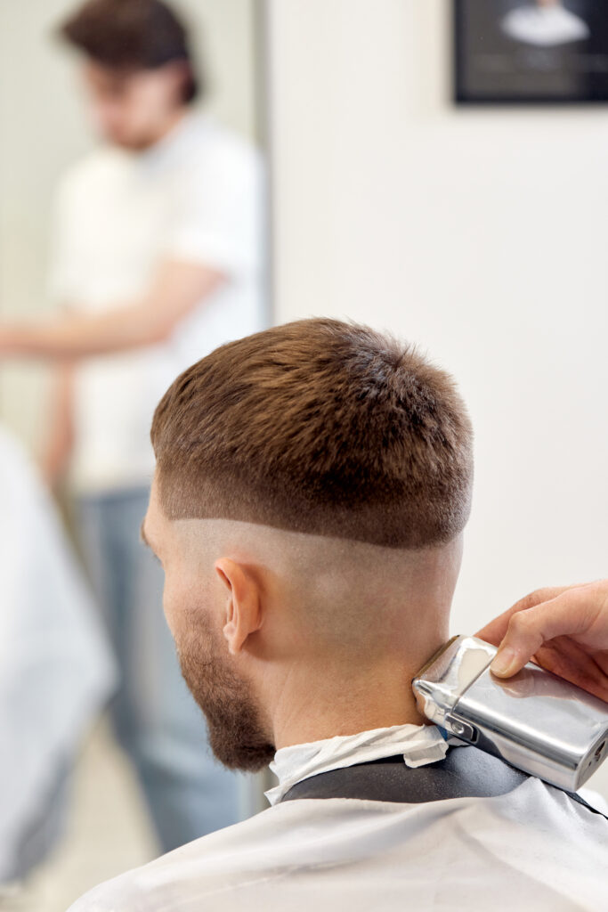 The Burst Fade with Design — A Creative Twist on a Classic Cut