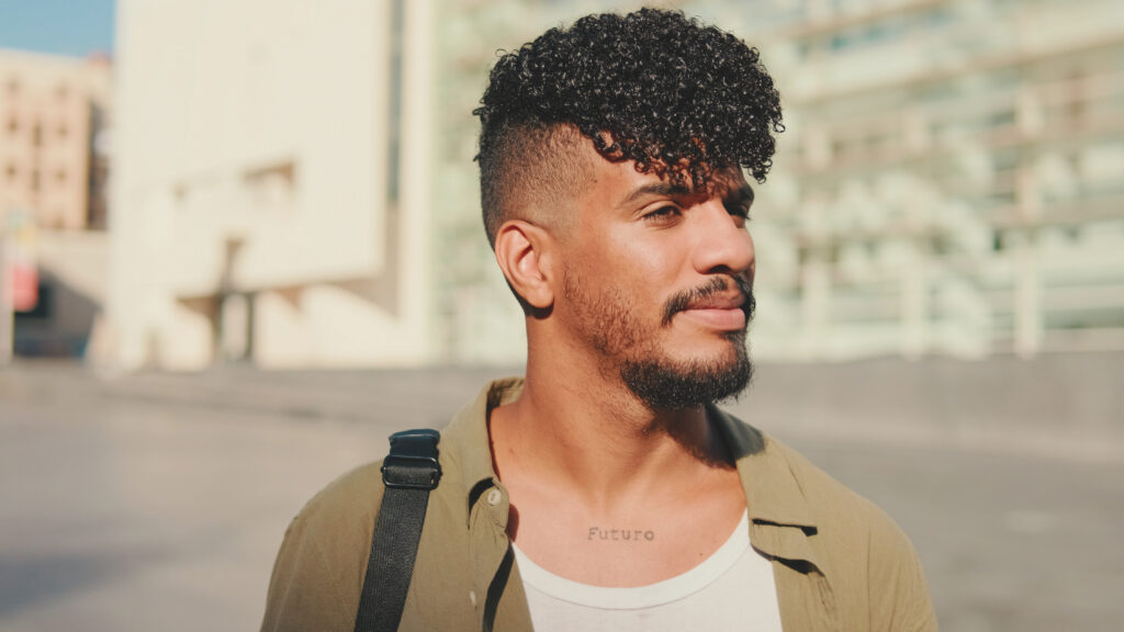 The Curly Burst Fade — Where Texture Meets Style